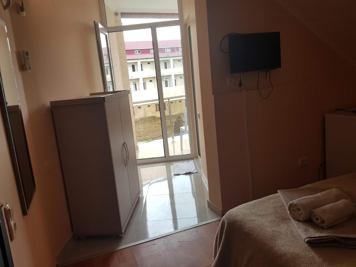 Imeri Hotel Уреки Экстерьер фото